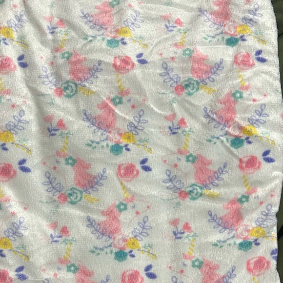 Petite L’amour flower swaddle fluffy inside - Picture 4 of 7